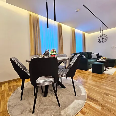 Dream Luxury Апартаменты *